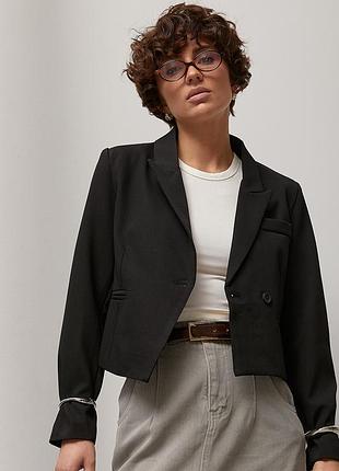Короткий классический жакет с асимметричным низом - черный цвет, one size (имеется размеры)