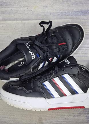 Кроссовки adidas entrap