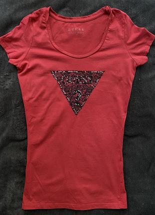 Футболка червона guess