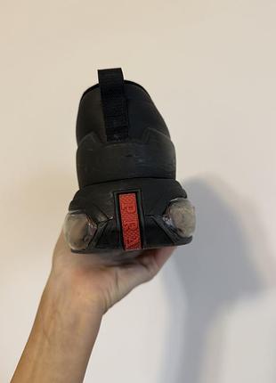 Prada collision 19 lr 10