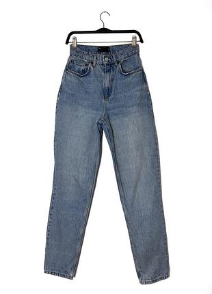 Блакитні жіночі джинси мом asos design