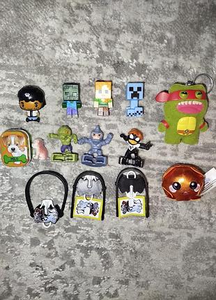 Іграшка kinder joy minecraft ,spider-man, fuggler,eenie teenies, pyppy friends club