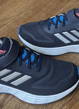 Adidas duramo 10 кросівки підліткові ориг. р.40 (25,5 см)