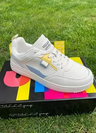 Патриотические женские кроссовки ok-shoes15-4 патриотические желто-синие
