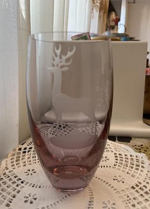 Вінтажна ваза caithness glass із шотландії (модель із серії "stag" або "roe deer"). вона виготовлена з кольорового скла