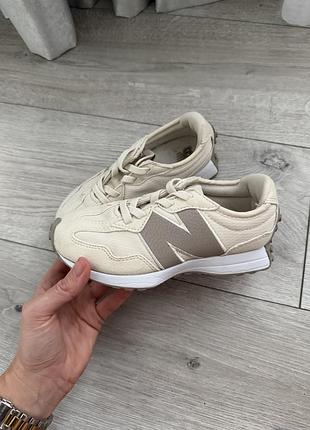 Дитячі кросівки nb