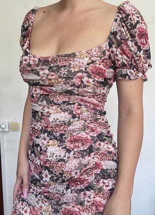 1+1=3❗️ красива сукня в квіти asos