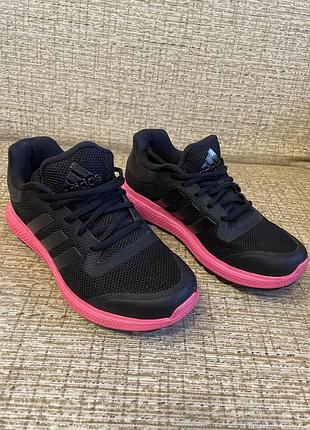 Бігові кросівки adidas energy bounce  38р