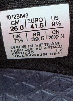 Кросівки asics 8