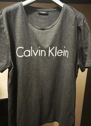 Футболка calvin klein