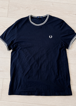 Футболка чоловіча fred perry , розмір l
