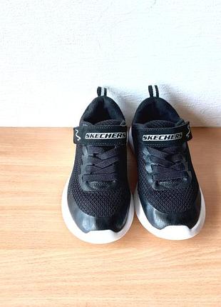 Легкие кроссовки skechers 29 р. стелька 19 см.