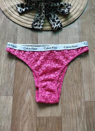 Эффектные кружевные трусики s calvin klein