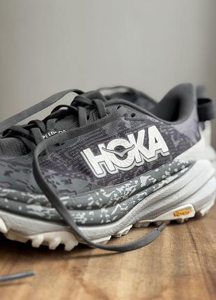 Трекінгові кросівки hoka