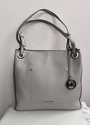 Сумка-тоут michael kors- кожаная,женская,базовая,у классического серого цвета, плечо