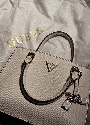 Жіноча сумка guess