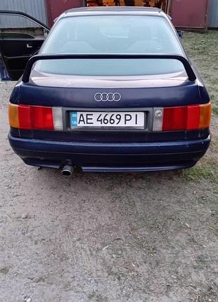 Автомобіль audi 80 1988р
