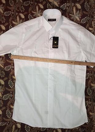 Детская белая чел. рубашка приталенная slim fit от gentle prince (пятна).