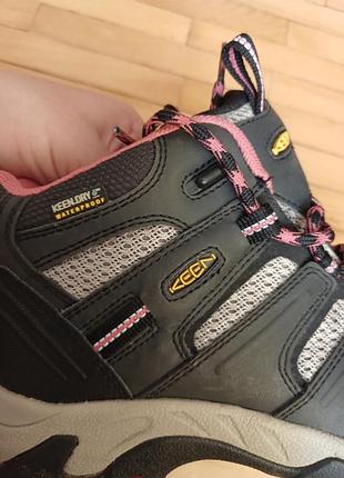 Осенние термо ботинки keen 5