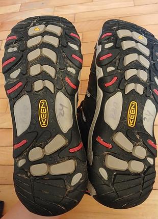 Осенние термо ботинки keen 8