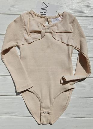 Надзвичайно гарний боді рубчик. zara. бежевий. 104, 110, 116 см