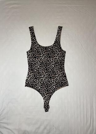 Боді приталене розмір s леопард