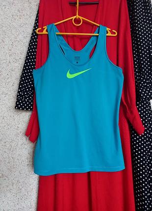 Спортивна майка nike pro
