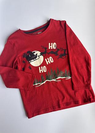 🎄 червоний святковий лонг з довгим рукавом та принтом санти й оленя «ho ho ho».