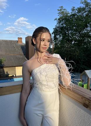 Дизайнерський білий комбінезон olya mak