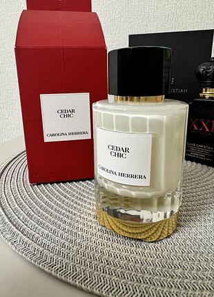 Carolina herrera cedar chic
