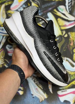 Чоловічі кросівки nike air max infuriate 852457-010 low basketball