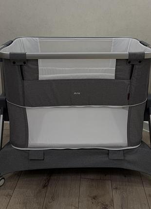 Приставная кроватка carrello aria 2 в 1 crl-16402 в идеальном состоянии