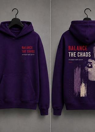 Фиолетовое худи balance the chaos с крупным принтом на спине