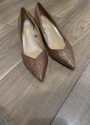 Туфлі модні ротанг nine west