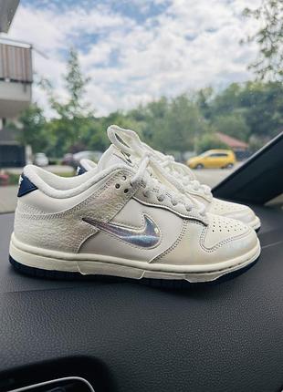 Кросівки nike dunk low soft pearl. оригінал!!! розмір 36,5 (23,5 см)