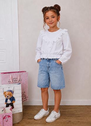 Блузка белая 
7 - 8 лет 2