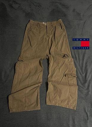 Штаны карго tommy hilfiger bdg y2k low-rise cargo pant от urban outfitters m