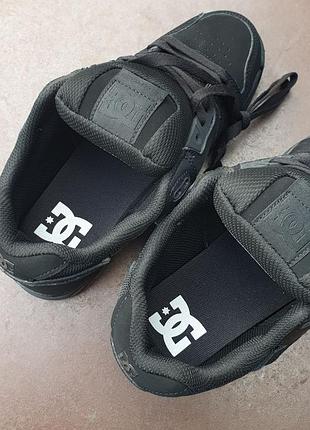 Dc stag
• black peach • 6