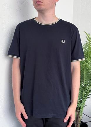Fred perry футболка
