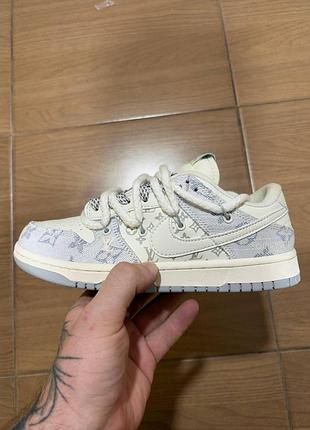 Nike sb x louis vuitton white grey