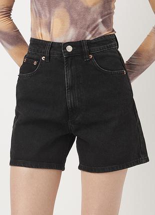 Шорти zara.