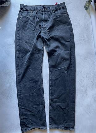 Levi’s 501 оригінал w32 l32,чорного кольору