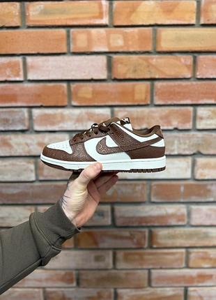 Nike sb dunk baroque carving brown year of horse