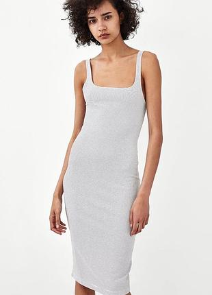 Платье zara, xxs, xs, s, облегающее, трикотажное, хлопок, котон, вискоза, на бретелях, миди, в мелкую полоску, белое, синее, по фигуре, приталенное
