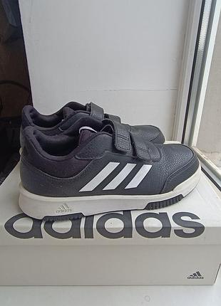 Кросівки adidas оригінал, 35 розмір