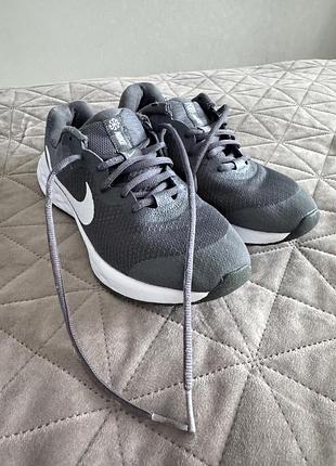 Кросівки nike унісекс