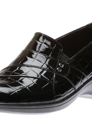 Туфлі-лофери clarks