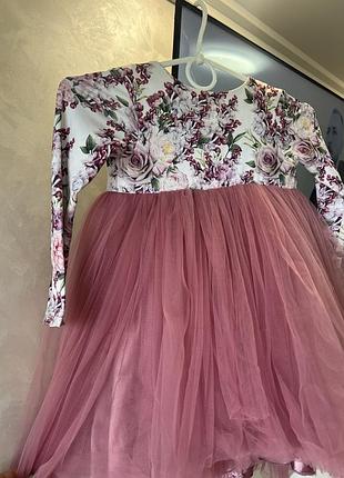 Продам гарне плаття донечки🌸 2