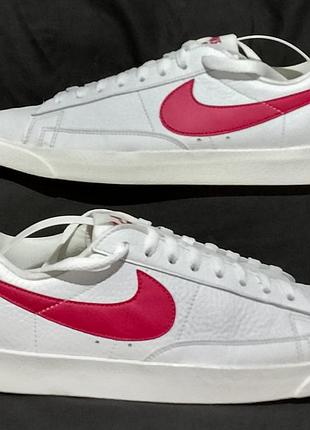 Nike blazer