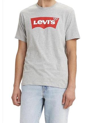 Нова оригінальна чоловіча футболка бренду levis розмір s